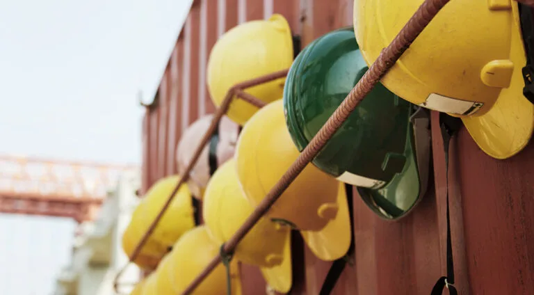 Essential Workplace Safety Tools for UAE Construction Sites